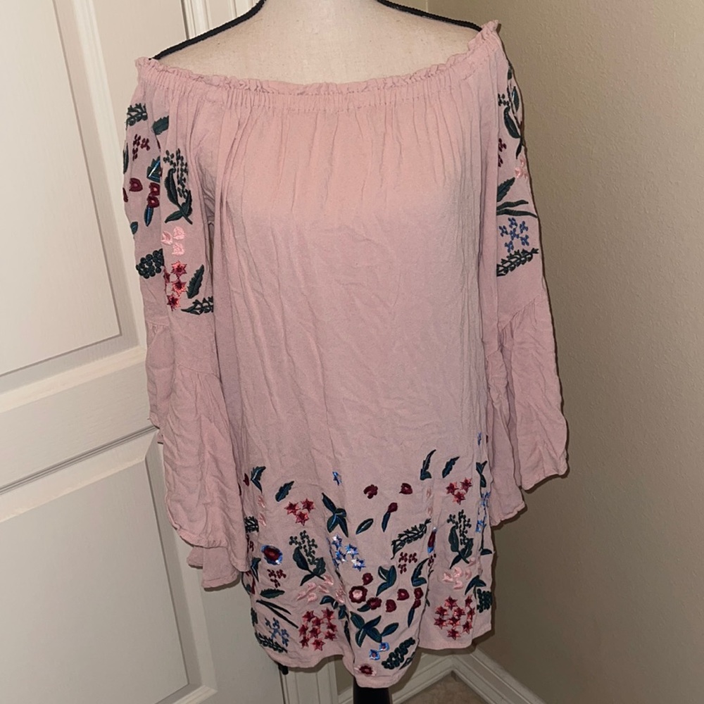 Floral embroidered pink dress